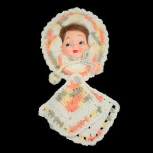 Vintage Yellow & Orange Granny Square Crochet Pot Holder Doll Set – 3 Pc Kitchen