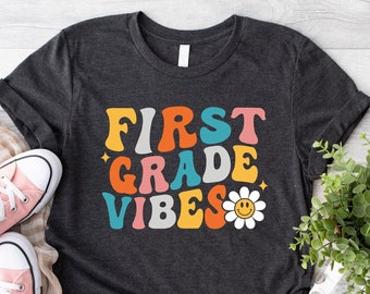 Shirt met bloemenprint kleuterschool, shirt hallo kleuterschool, 2024 Happy First Day Of School, outfit terug naar school, welkom kleuterschool