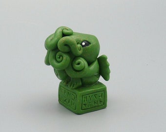 Green Cthulhu Figure with Base - Original Horror Sculpture Inspired by H.P. Lovecraft