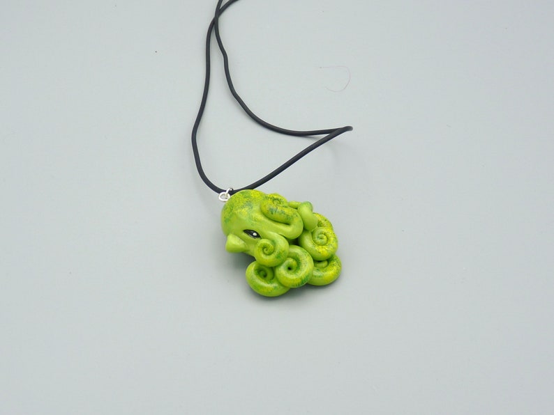 Green Moss Octopus Necklace, Handmade Polymer Clay Jewelry image 5