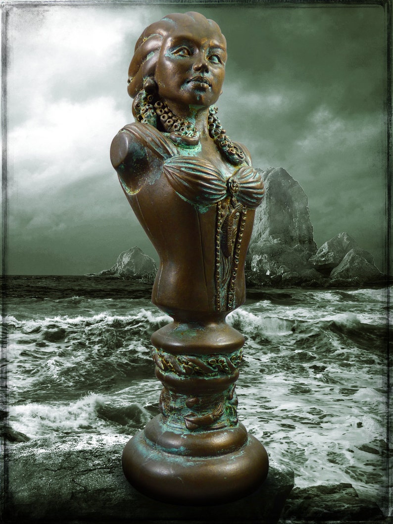 Lady of Innsmouth Cthulhu Mythos Sculpture in Cold Cast Bronze image 1