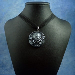 Antique Silver Small Cthulhu Cameo Necklace, Polymer Clay Lovecraft Jewelry