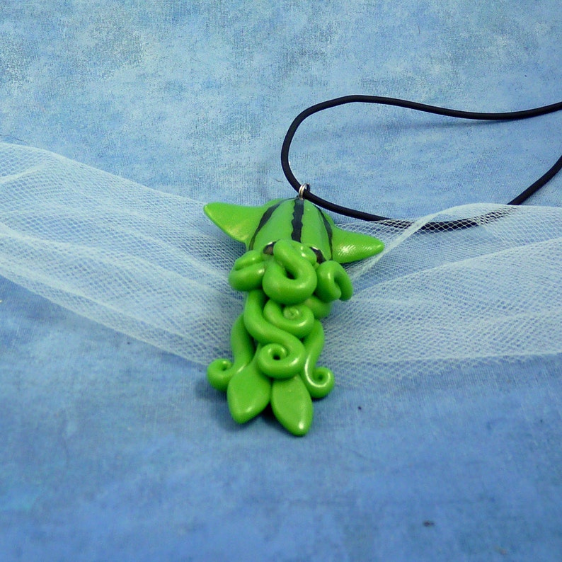 Green Squid Necklace, Handmade Polymer Clay Jewelry image 4