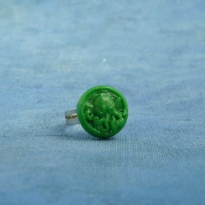 Green Cthulhu Ring, Polymer Clay Lovecraft Jewelry