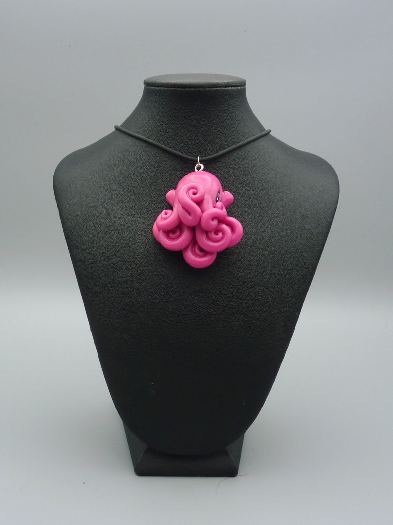 Sunset Octopus Necklace, Fuchsia Polymer Clay Cephalopod Jewelry image 2