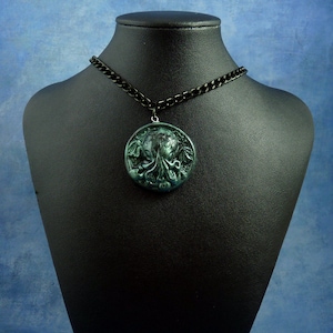 Dark Green Small Cthulhu Cameo Necklace with Chain, Polymer Clay Fashion Jewelry image 1