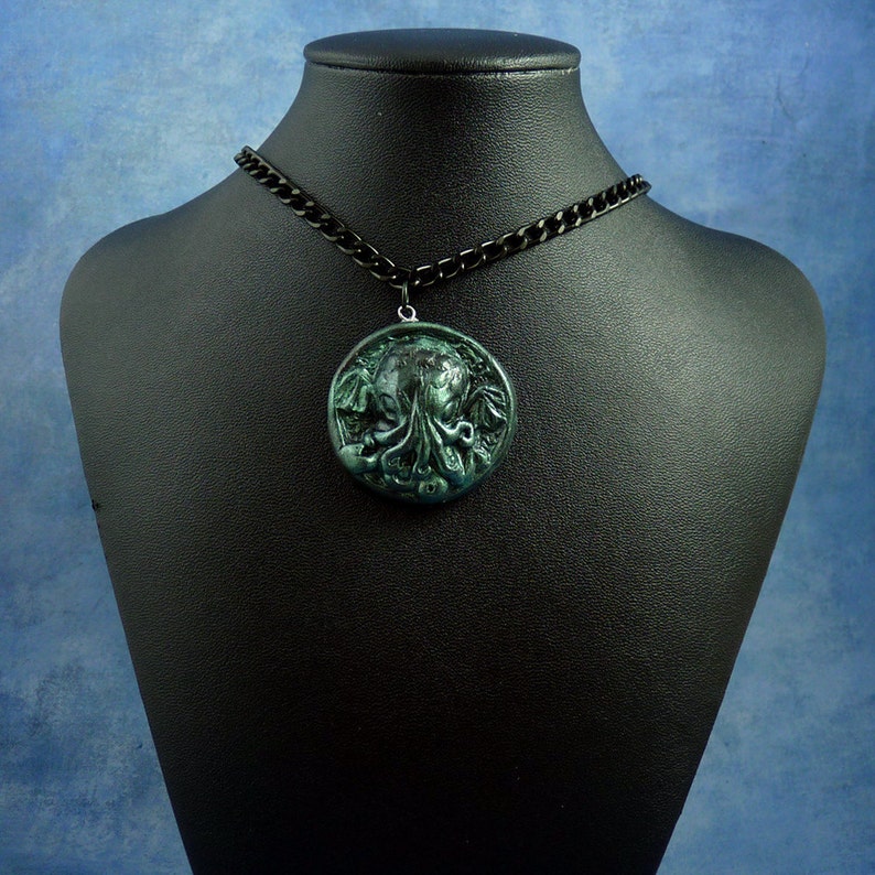 Dark Green Small Cthulhu Cameo Necklace with Chain, Polymer Clay Fashion Jewelry image 1