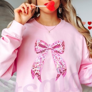 Coquette Bow Sweatshirt Gift for Her, Trendy Sweatshirt Womens and Girls, Girlfriend Gift Idea, Girly Birthday Gift for Niece, Bow Sweater