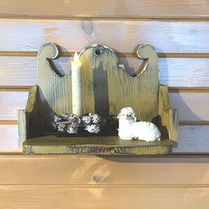 Primitive Rustic Wood Lollipop Shelf: Colonial Top Shelf Decor