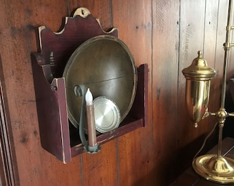 Support colonial pour bols et assiettes - Bois rustique primitif ou début d'Amérique