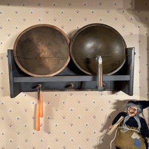 Colonial Wood Bowl Rack Wall Shelf  Primitive with square nail pegs - black