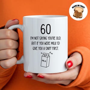 Grappige 60e verjaardagscadeau mok voor hem, aanpasbaar, 11oz 15oz thee koffiemok, gepersonaliseerd leuk cadeau, broer vader cadeau, opa, onbeleefd