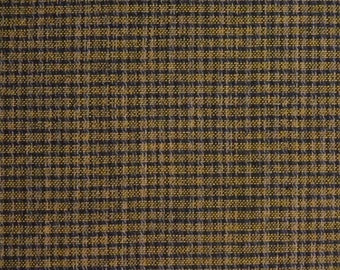 Japanese Cotton Yarn Dye - Quilting Fabric - 1/2 yard of dark mustard Subtle Grid