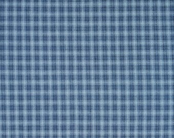 Japanese Cotton Yarn Dye - Quilting Fabric - 1/4 yard of dark blue Small Plaid Shirt