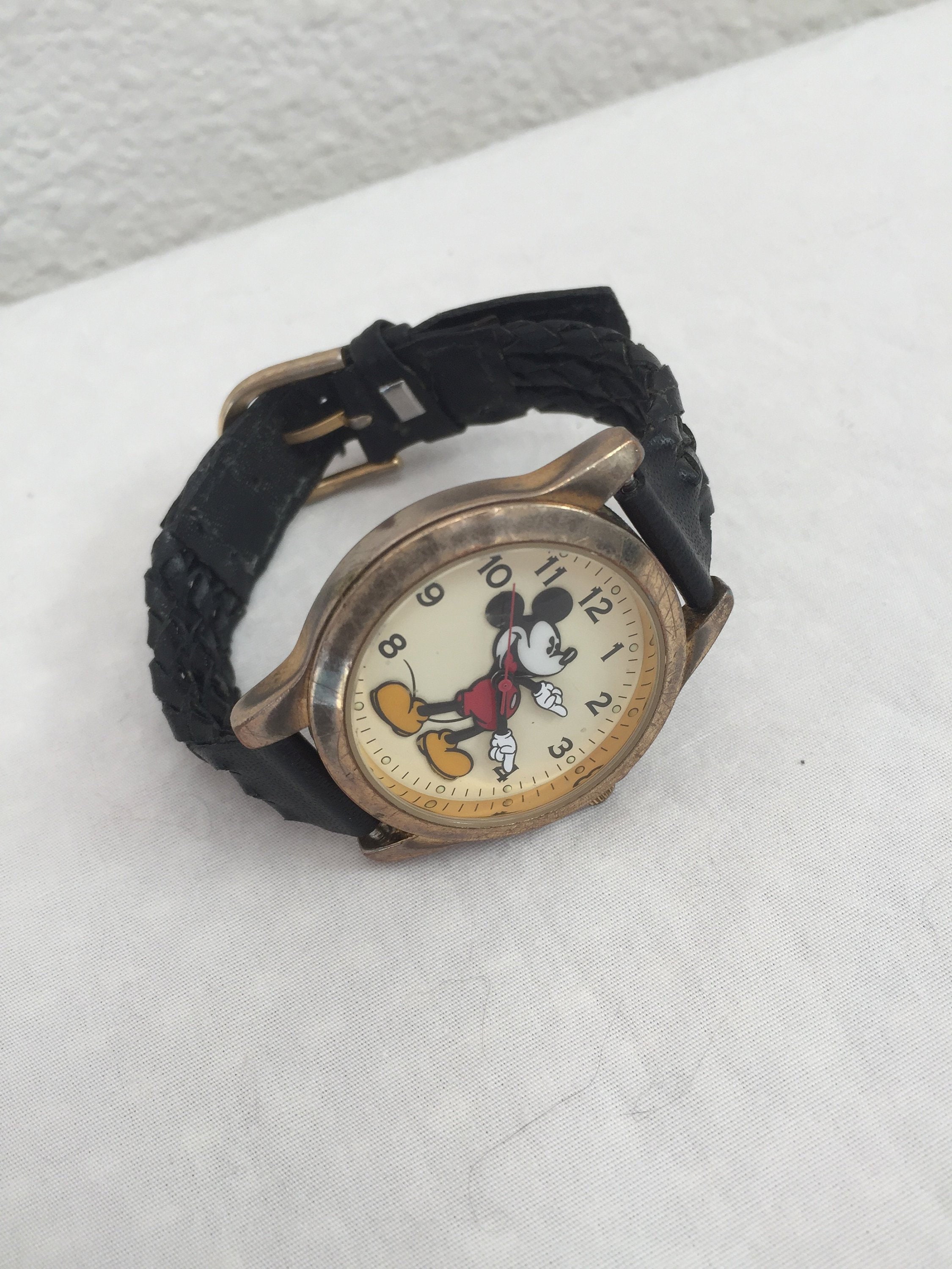 vintage micky mouse watch