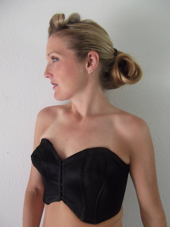 Vintage// 50s Black Bustier Bra Pin Up - 32B - Vin