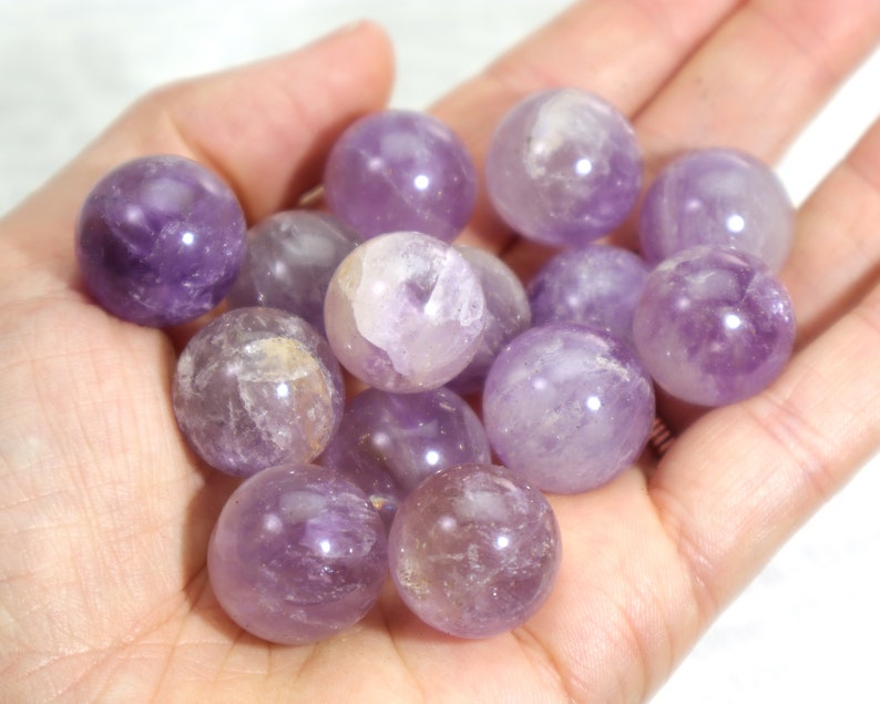 ONE Amethyst Sphere: Natural Purple Quartz Crystal Ball, Polished Genuine Healing Gemstone Orb for Reiki, Meditation, Wire-Wrapping 17 - 18.75 mL