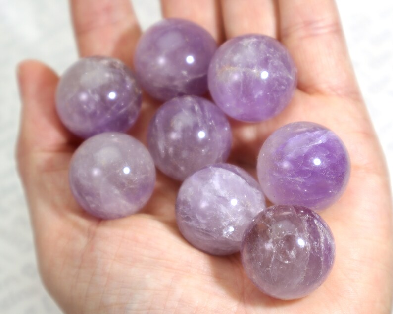 ONE Amethyst Sphere: Natural Purple Quartz Crystal Ball, Polished Genuine Healing Gemstone Orb for Reiki, Meditation, Wire-Wrapping 19.3 - 20.7 mL