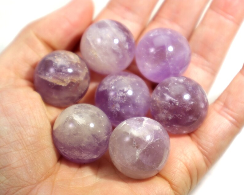 ONE Amethyst Sphere: Natural Purple Quartz Crystal Ball, Polished Genuine Healing Gemstone Orb for Reiki, Meditation, Wire-Wrapping 21.5 - 22 mL