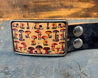 Handmade leather belt buckle - Mushrooms - Fungi - US Duties Included