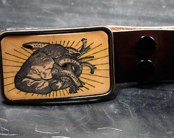 Vintage heart buckle - cream - anatomical