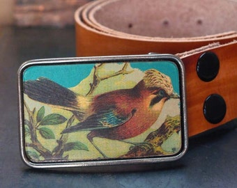Bird belt buckle, The little birdie told me