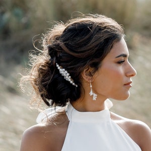 Bridal Hair Comb -  Wedding Hair Accessory - Pearl Headpiece, Wedding Hair comb - freshwater pearl comb