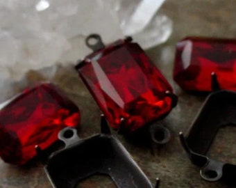 Vintage Siam Ruby Connectors 14X10 mm Octagon Faceted Cut Czech Glass Red Rhinestones Oxidized Brown Black Patina Brass Setting Lot 5I/12B