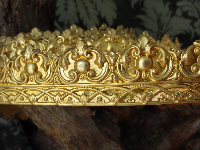Per 12 Foot French Rococo Style Wide Brass Gallery Wire Filigree Ornate Dapt 1 58 Inch Bare Raw Gold Jewelry Finding Metal Art 22g 20g CB3