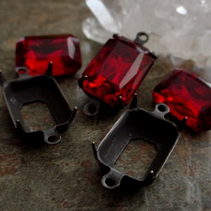 Vintage Siam Ruby Connectors 14X10 mm Octagon Faceted Cut Czech Glass Red Rhinestones Oxidized Brown Black Patina Brass Setting Lot 5I/12B image 6