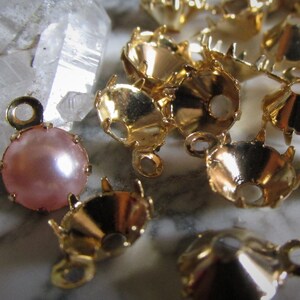 ゴールドトーンブローチ Light Gold plt Korea small 1.34inch Solid Brass oval hexagon