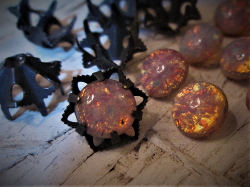 Vintage Fire Opal Art Glass Rhinestones 8mm 39ss Raw Brass Etsy