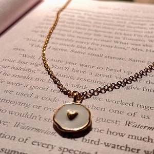 Dainty Heart Pendant Necklace: 18K Gold Minimalist Jewelry