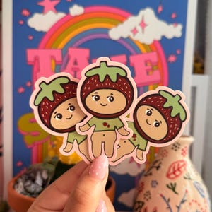 Naklejka z kreskówką Strawberry Baby | naklejki inspirowane kewpie i sonny angel, naklejki winylowe matowe do planera i dziennika, Kawaii Cartoon, Kindle