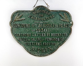Antique French Cast Iron Agricultural Award 1930 Plaque Farmhouse Decor