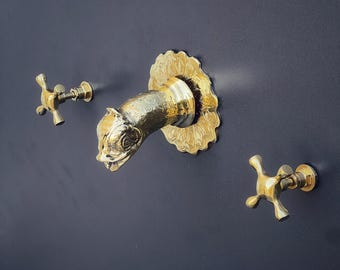 Grifo de latón con forma de pez hecho a mano: grifo de pared marroquí con dos manijas