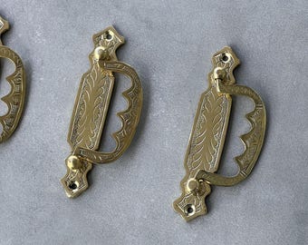 Tirador de cajón de latón marroquí hecho a mano - Tirador de armario de latón macizo sin lacar - Herraje ornamentado grabado a mano para cocina, baño y tocador