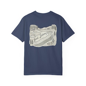 Retro Golf Course Tee -  Unique Golf Shirt | Golf Landscape Design | Golf Graphic T-Shirt | Golf Graphic Tee | Golf Graphic Shirt