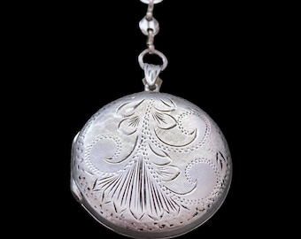 Vintage 1950s Victorian Style Sterling Locket with Newly Designed Chain Necklace