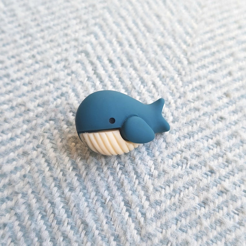 UK shop Cute Blue Whale Pin Brooch image 6