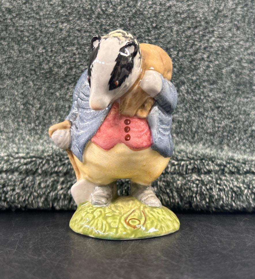 BESWICK ENGLAND　きたりすナトキン　 陶器オブジェ BESWICK ENGLAND きたりすナトキン 陶器オブジェ Beswick Squirrel