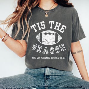 Football Wife Shirt, Football Coaches Wife Shirt, Football Wife, Gameday T-shirt, Funny T-shirt Football Season, Fantasy Football Wife Shirt