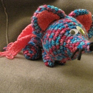 Midge the Mouse Amigurumi Crochet Pattern image 3