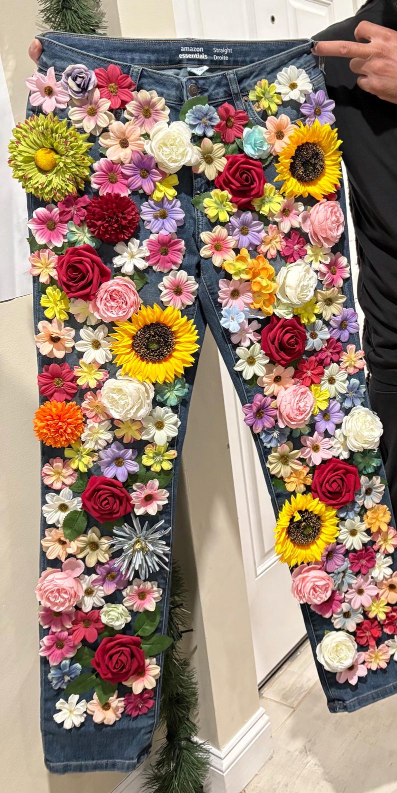 Wunderschne Jeans Mit Blumen Bild