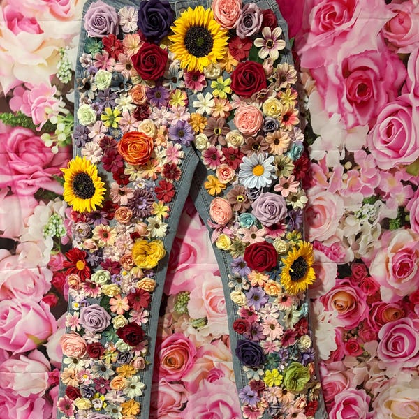 Jeans de flores feito sob medida