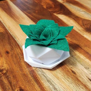 Potted felt succulent plant display for home decor