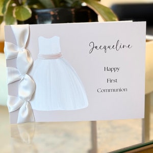 Carte de première communion personnalisée faite main, ruban de satin, carte de luxe, carte personnalisée, carte avec nom dessus, carte pour fille