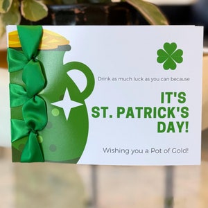 Carte de Saint-Patrick faite main personnalisée, ruban de satin, carte de luxe, carte peut être personnalisée, pot d'or