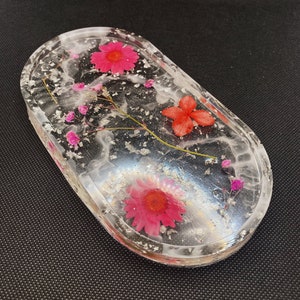 Red dried flowers silver foil marble resin ring dish/ jewelry tray/ home décor/ wedding gift for her