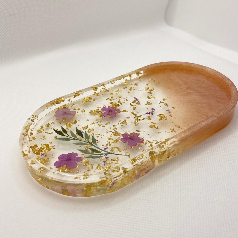 Cream dried flowers gold foil resin ring dish/ jewelry tray/ home décor/ wedding gift for her image 2